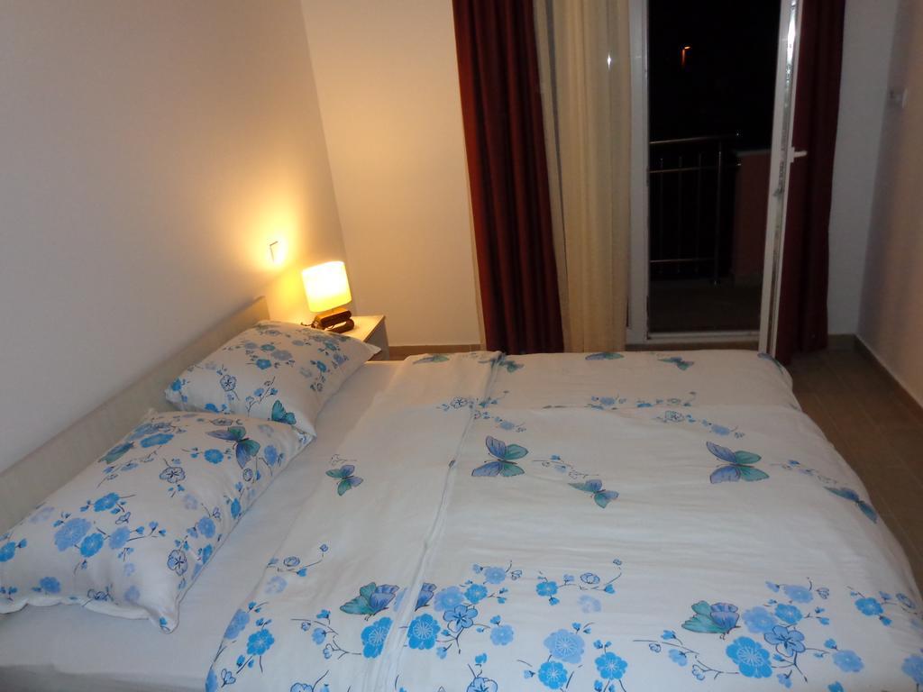 Villa Palas Apartments Rogoznica  Habitación foto