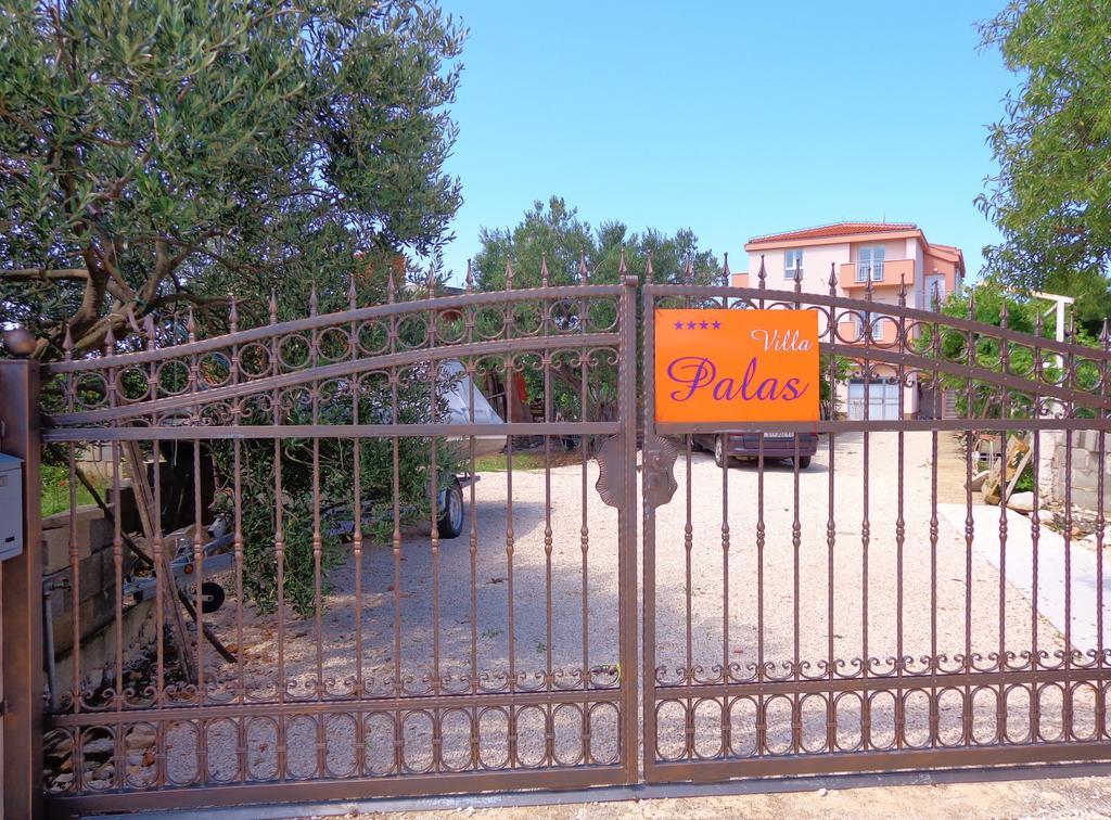 Villa Palas Apartments Rogoznica  Exterior foto