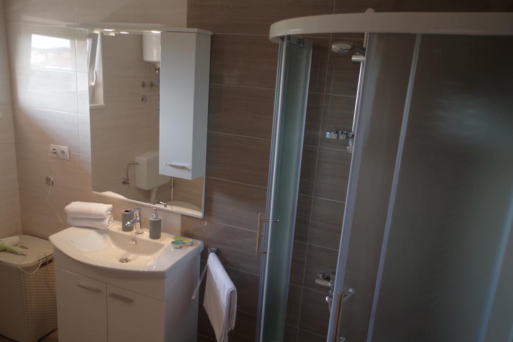 Villa Palas Apartments Rogoznica  Habitación foto